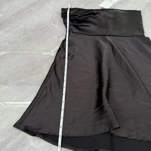 Women’s Zara Strapless Satin Side Effect Asymmetrical Mini Dress Small - Picture 16 of 16